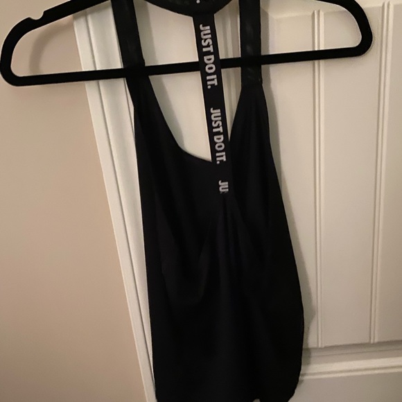 Nike Tank Top - Picture 2 of 3